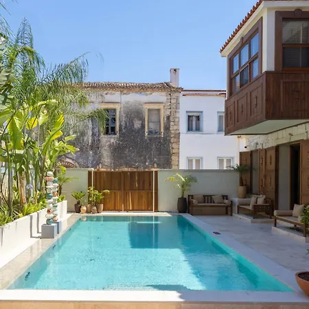 Hotel House Sola *