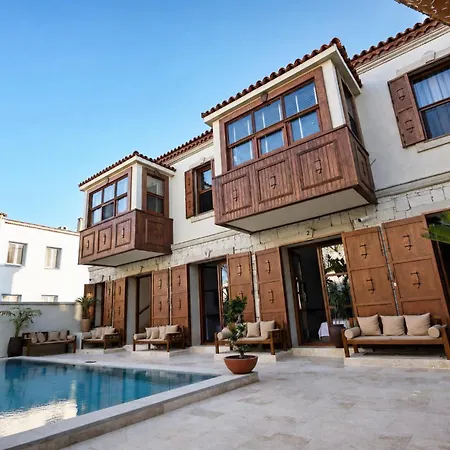 מלון House Sola אלאקאטי